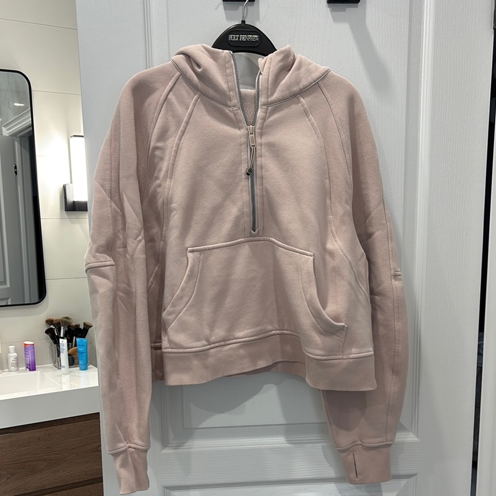 Lululemon scuba oversized 1/2 zip hoodie in size M/L. Colour light dusty pink.